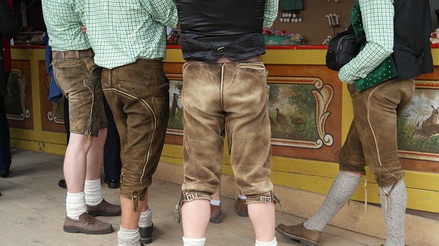 Het ultieme gids voor lederhosen: traditie, stijl en onderhoud